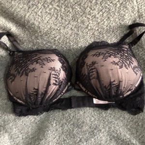 Victoria’s Secret Miraculous Plunge black lace bra